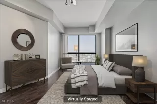 Photo #2: 2701086 Listing