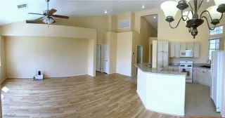 Photo #4: 2701105 Listing