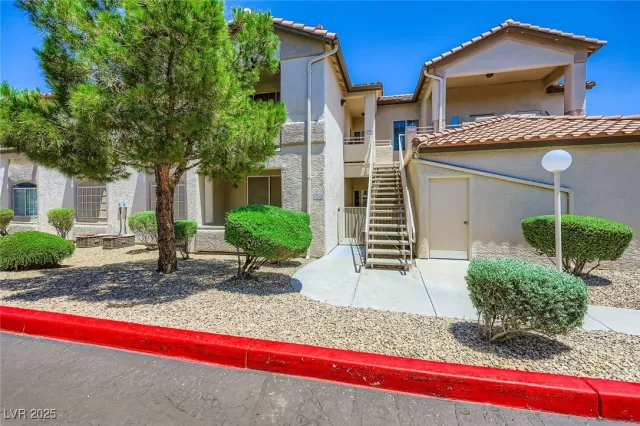 MLS: 2701108 Condo For Sale