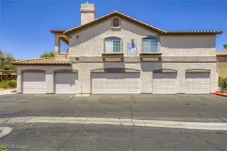 Photo #1: 2701108 Listing 