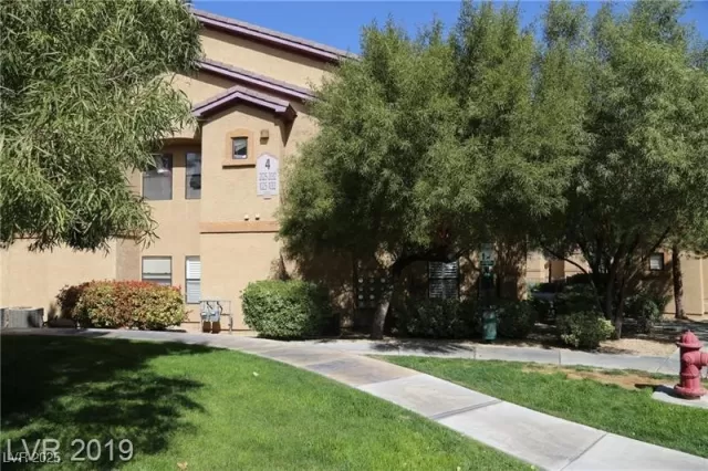 MLS: 2701140 Condo For Sale