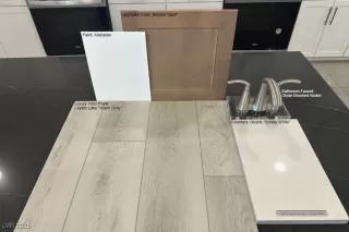 Photo #2: 2701144 Listing