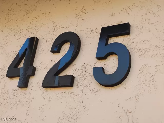 MLS: 2701145 Condo For Sale