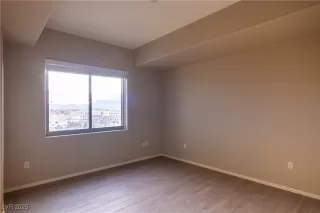 Photo #6: 2701149 Listing 