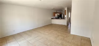 Photo #3: 2701160 Listing