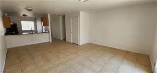 Photo #4: 2701160 Listing