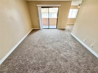 Photo #4: 2701175 Listing 