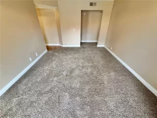 Photo #5: 2701175 Listing 