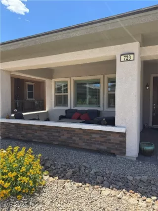 Photo #1: 2701181 Listing