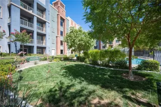 Photo #1: 2701187 Listing 