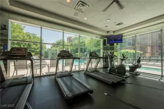 Photo #3: 2701187 Listing 