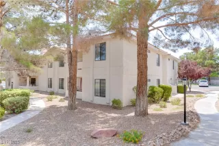 Photo #2: 2701217 Listing 