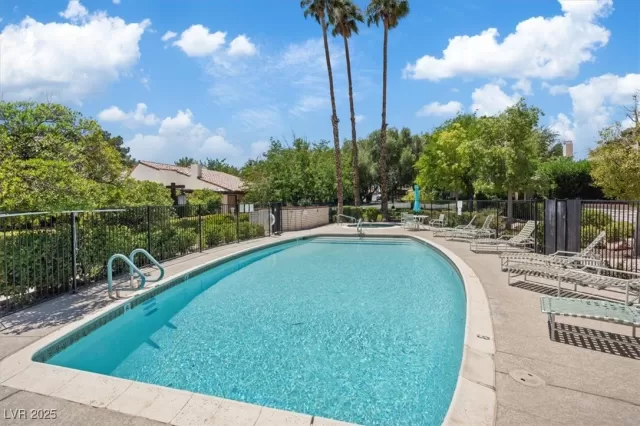 MLS: 2701326 Condo For Sale