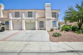 Photo #2: 2701331 Listing 