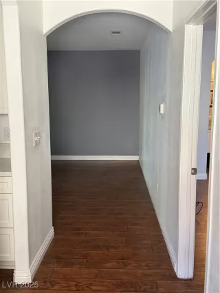 Photo #3: 2701345 Listing 