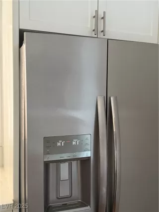 Photo #5: 2701345 Listing 