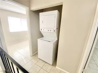 Photo #5: 2701380 Listing 