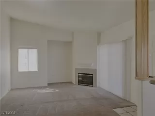 Photo #6: 2701427 Listing 