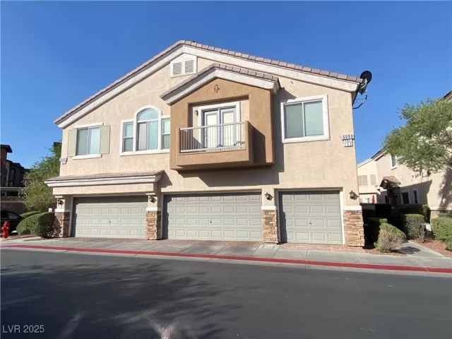 MLS: 2701437 Condo For Sale