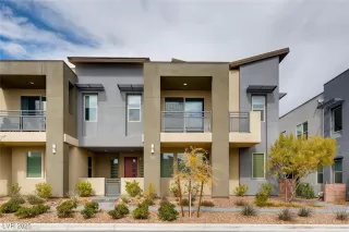 Photo #1: 2701471 Listing 