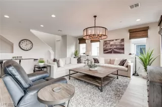 Photo #5: 2701471 Listing 