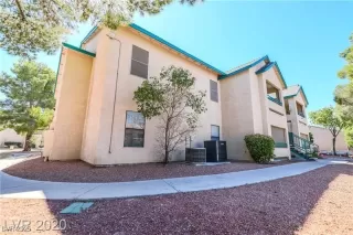 Photo #4: 2701479 Listing 