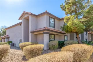 Photo #2: 2701486 Listing