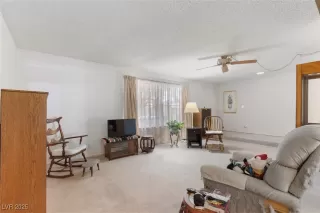 Photo #3: 2701513 Listing