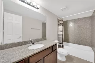 Photo #4: 2701531 Listing