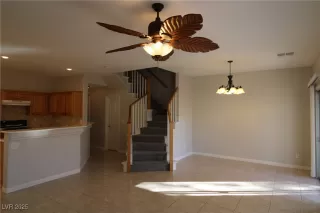 Photo #3: 2701562 Listing 