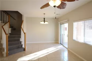 Photo #4: 2701562 Listing 