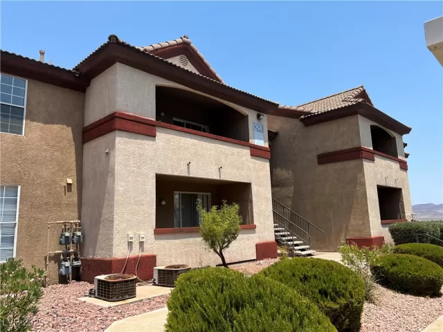 MLS: 2701565 Condo For Sale