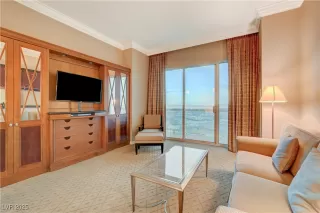 Photo #1: 2701571 Listing 