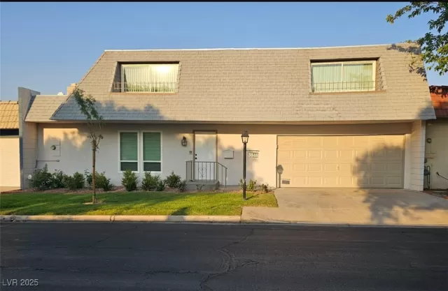 MLS: 2701596 Condo For Sale