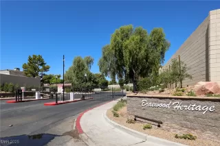 Photo #4: 2701636 Listing