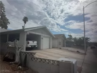 Photo #1: 2701639 Listing 