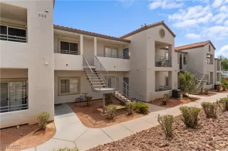 Photo #1: 2701646 Listing 