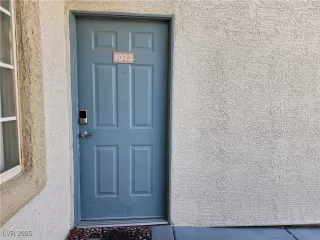 Photo #4: 2701646 Listing 