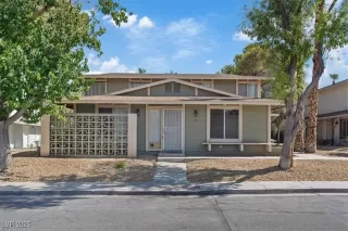 Primary Photo for MLS#: 2701658
