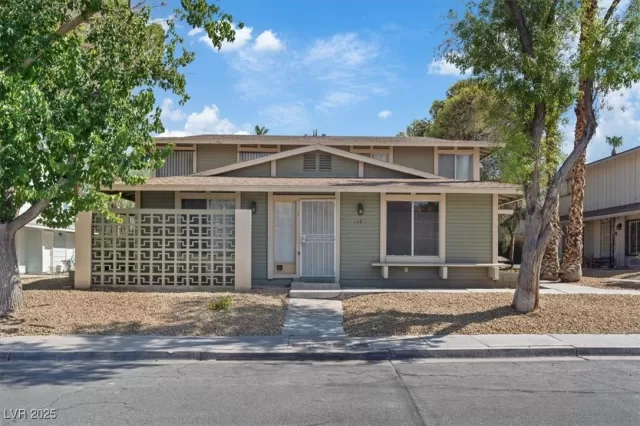 MLS: 2701658 Condo For Sale