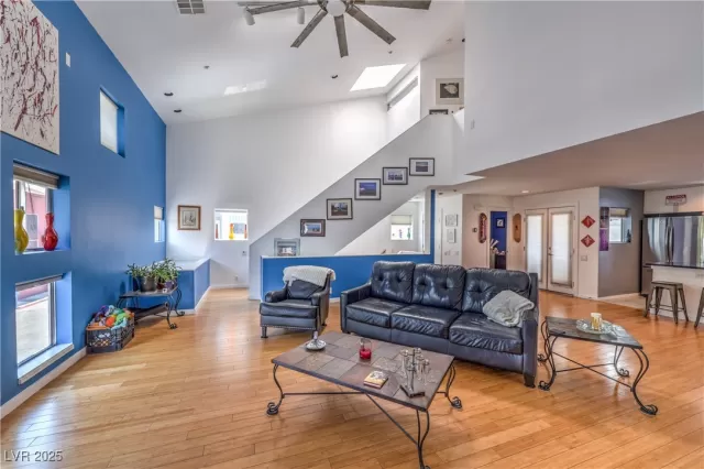 MLS: 2701664 Condo For Sale