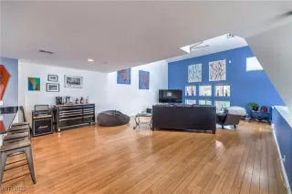 Photo #5: 2701664 Listing 