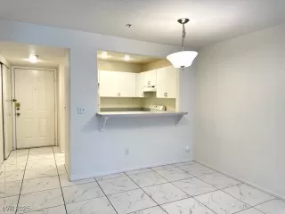 Photo #3: 2701665 Listing 