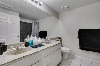 Photo #2: 2701670 Listing 