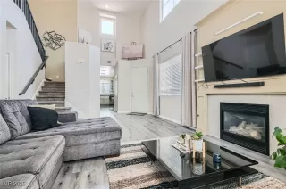 Photo #4: 2701673 Listing 