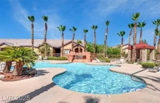 Photo #4: 2701674 Listing 