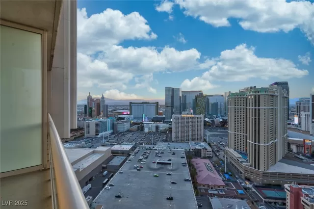 MLS: 2701691 Condo For Sale