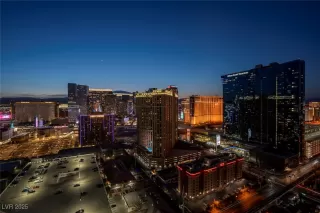 Photo #1: 2701691 Listing