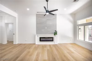 Photo #5: 2701699 Listing 