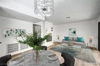 Photo #3: 2701717 Listing